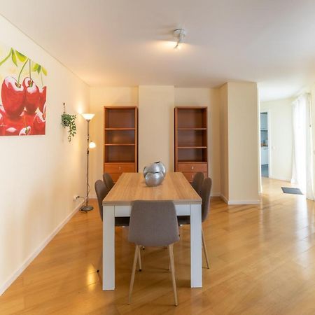 Ponta Delgada Atlantic Penthouse - City, Montain & Ocean - Free Parking מראה חיצוני תמונה
